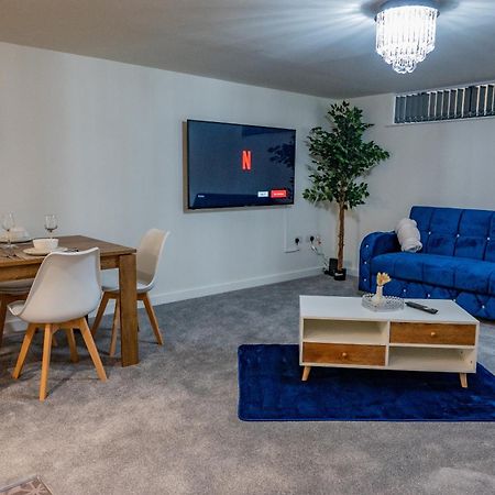 Апартаменты Basement Bliss Hideaway Брадфорд Экстерьер фото